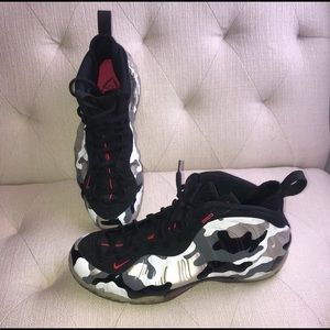 Nike Air Foamposite One Fighter Jet